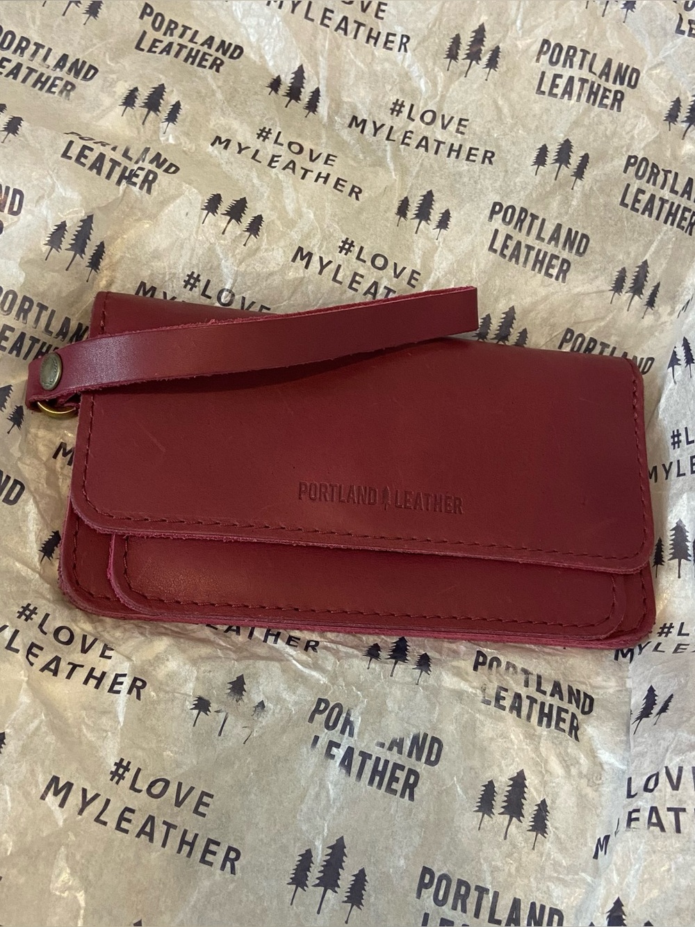 Portland Leather boysenberry lily Leather Wristlet Wallet